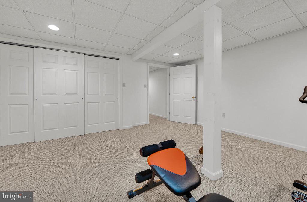 30 JOHN DYER WAY