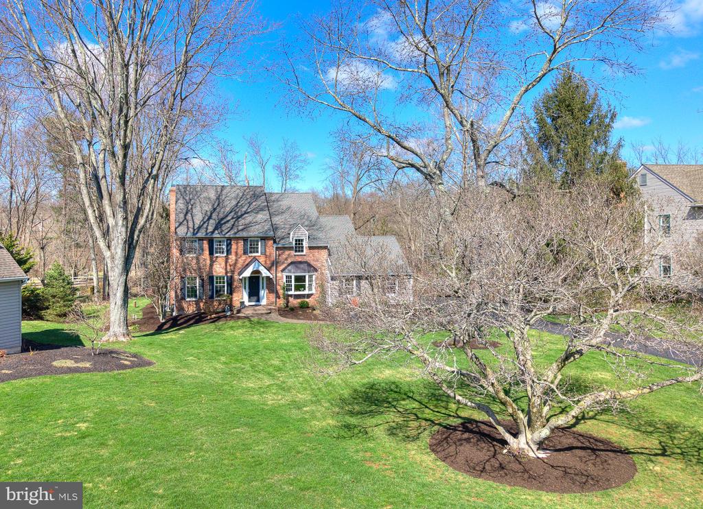 30 JOHN DYER WAY