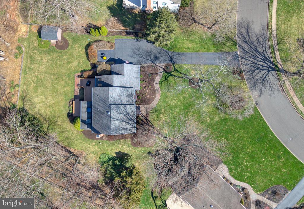 30 JOHN DYER WAY