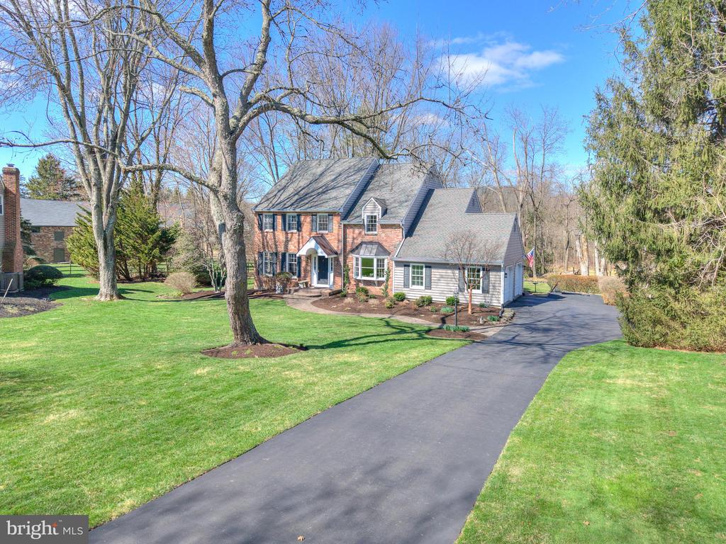 30 JOHN DYER WAY