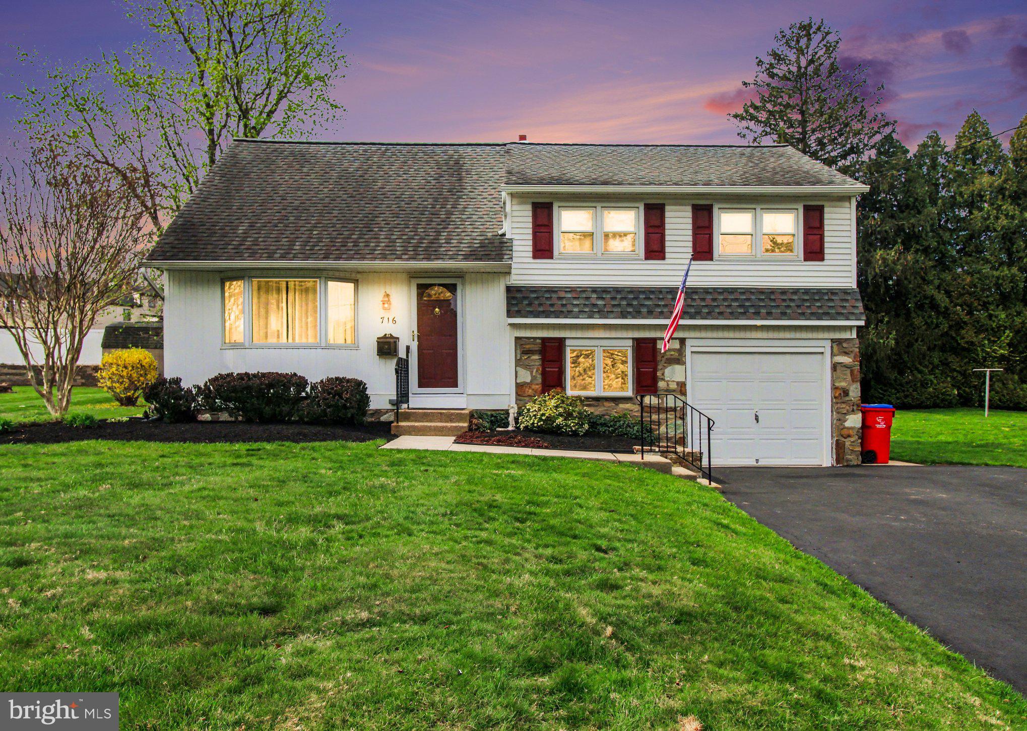 716 W BRISTOL ROAD