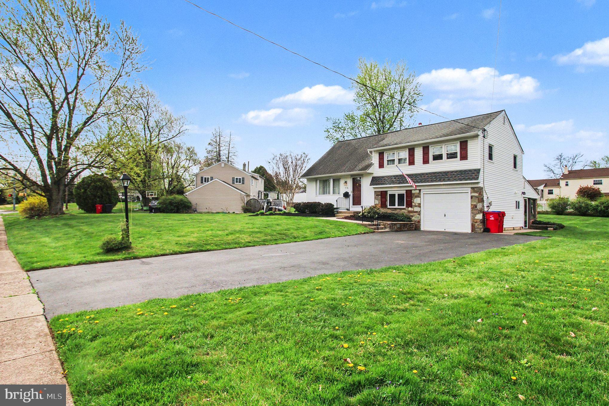 716 W BRISTOL ROAD