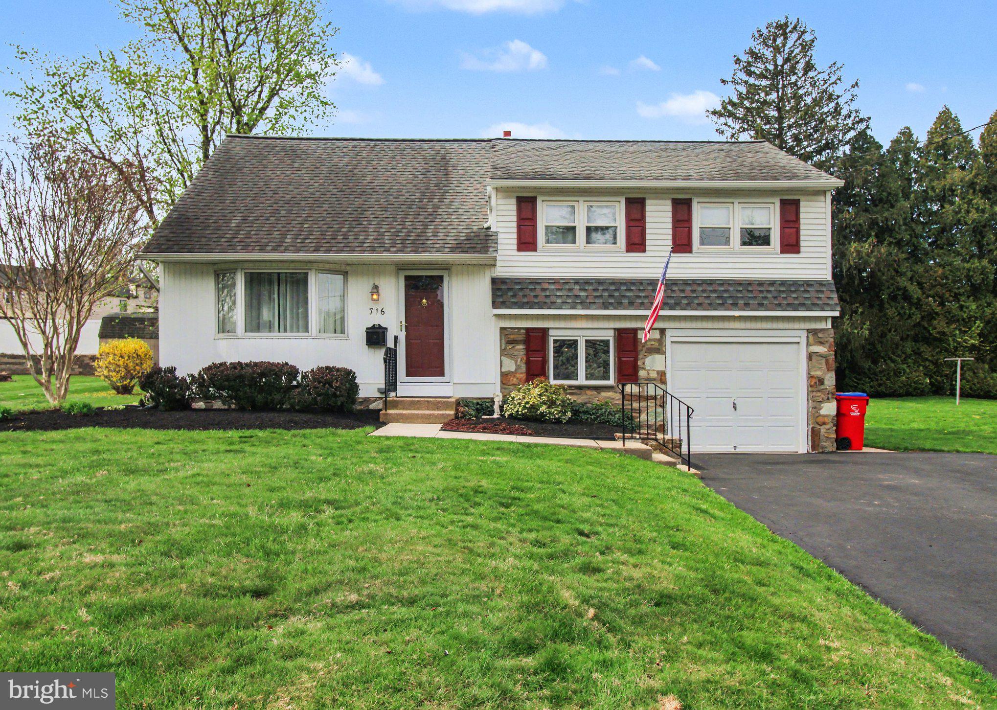 716 W BRISTOL ROAD