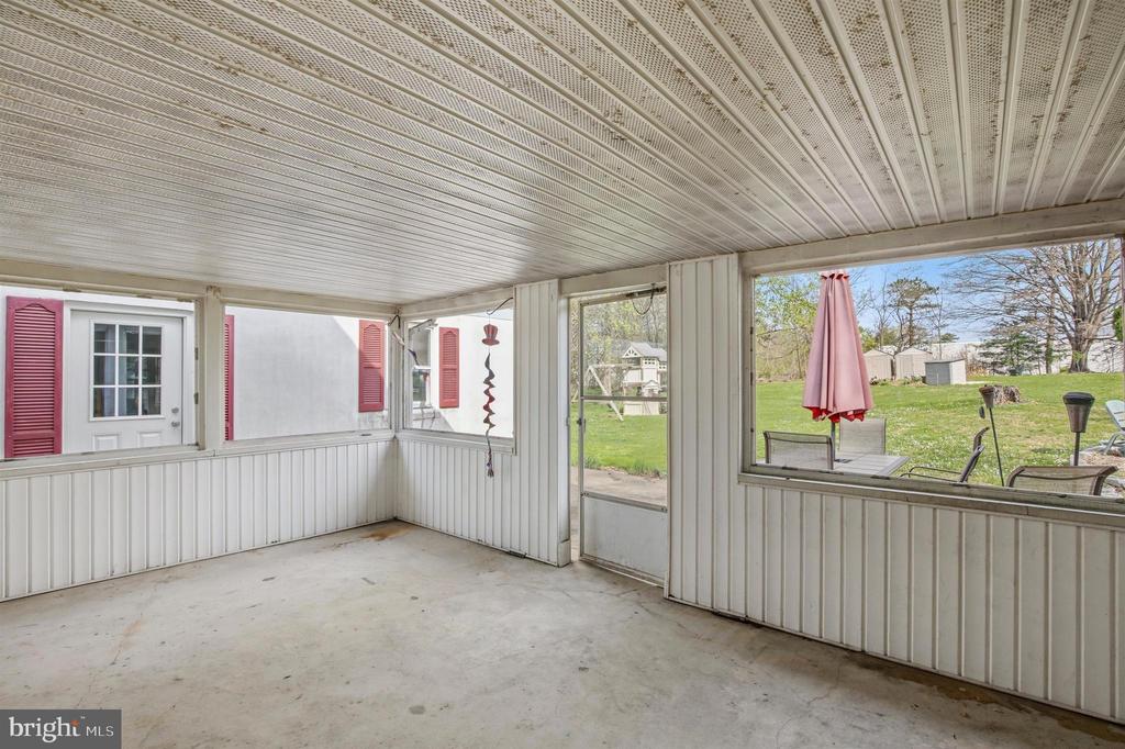 157 BLUE JAY ROAD