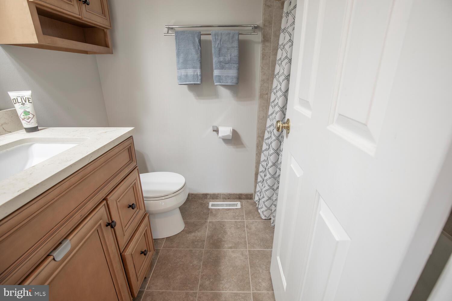 3584 WINDRIDGE DRIVE