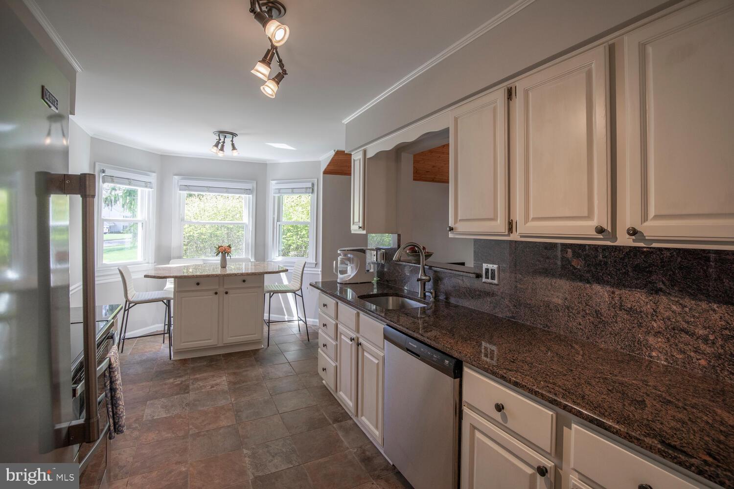 3584 WINDRIDGE DRIVE