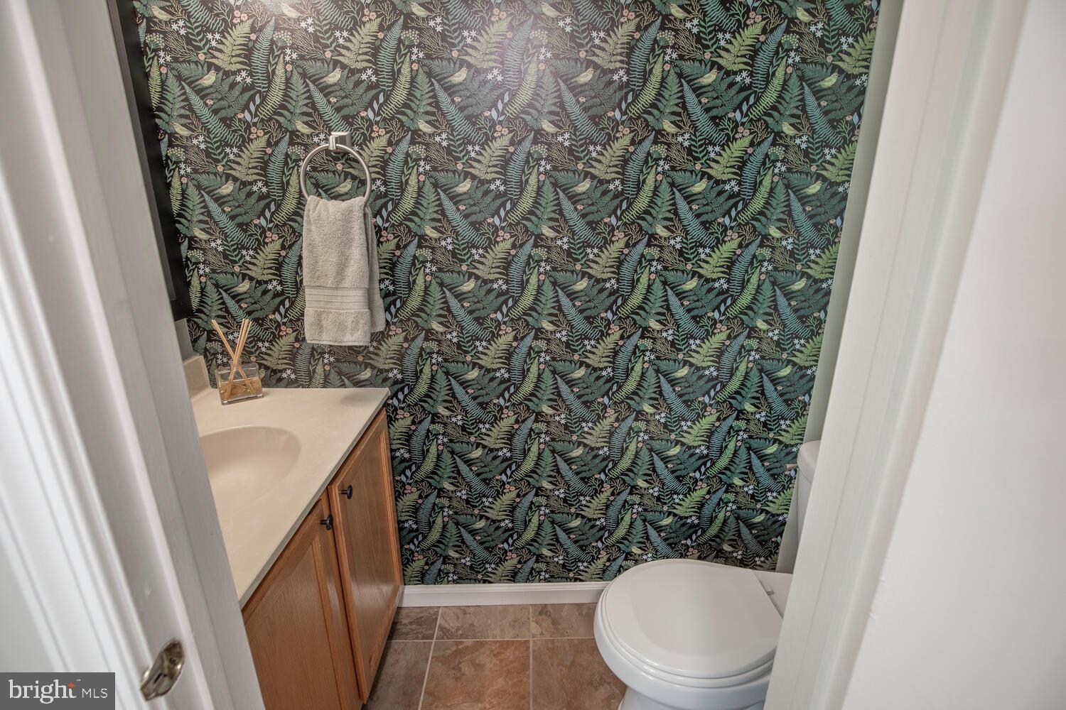 3584 WINDRIDGE DRIVE