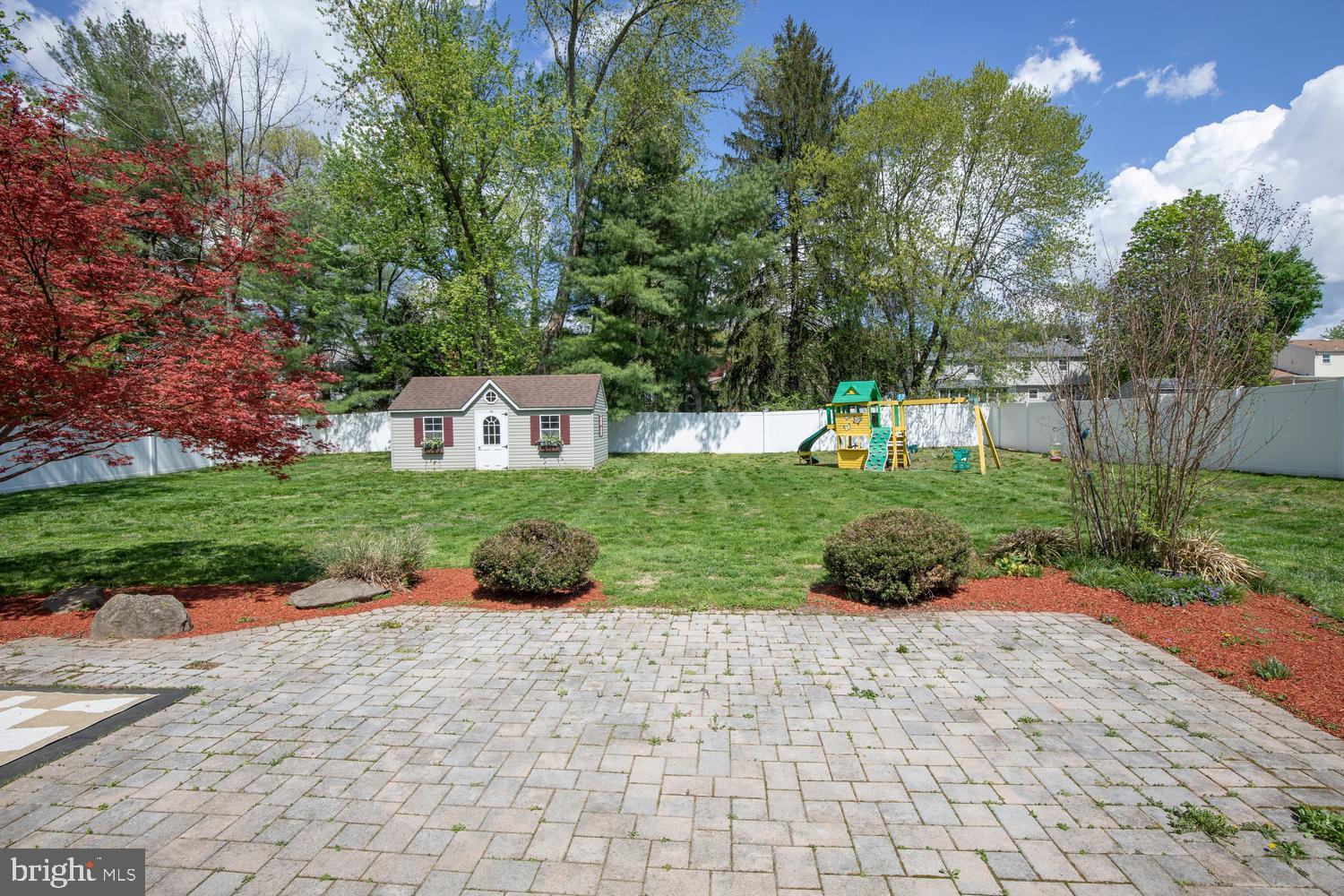 251 UPPER HOLLAND ROAD