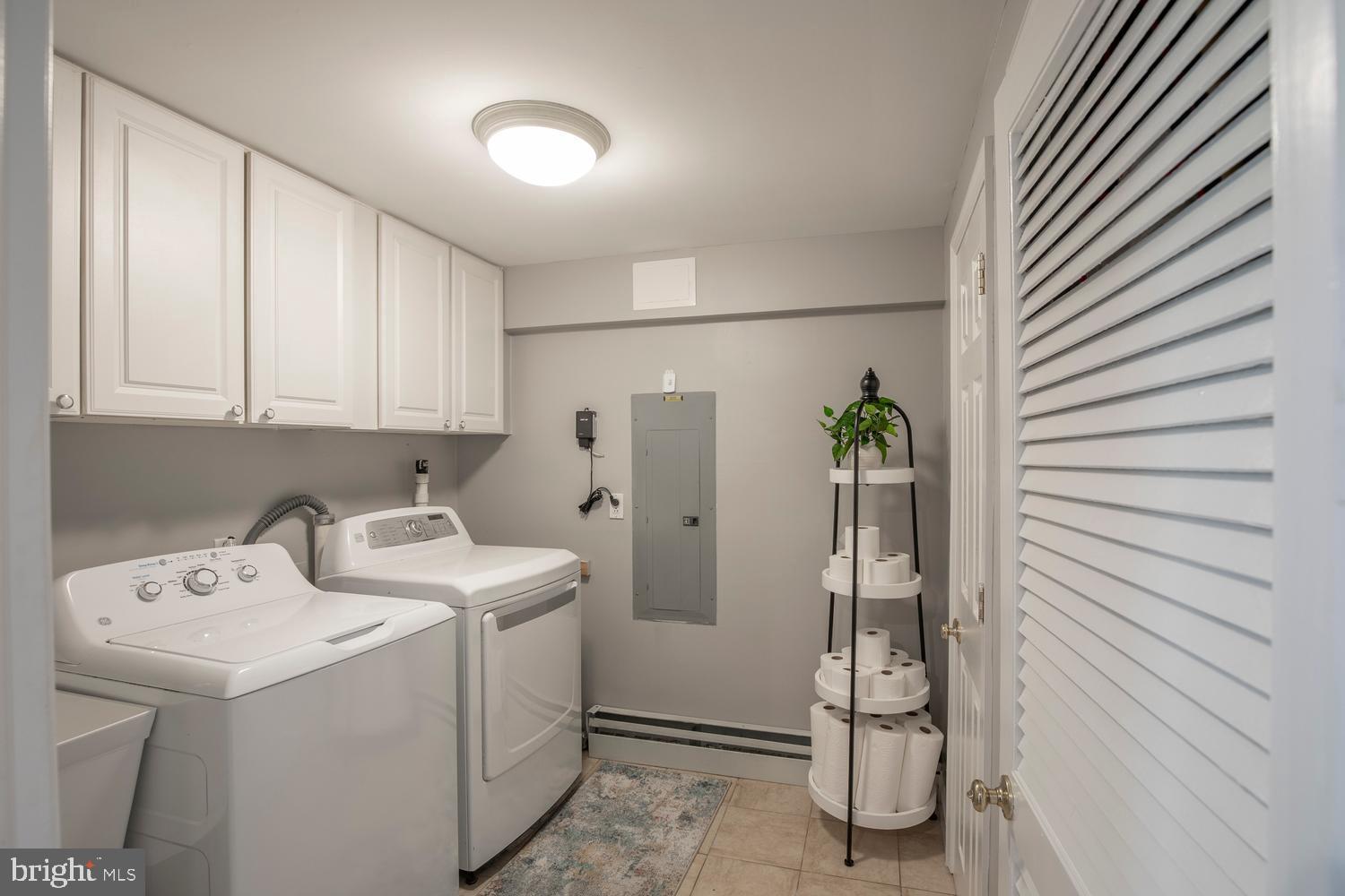 251 UPPER HOLLAND ROAD