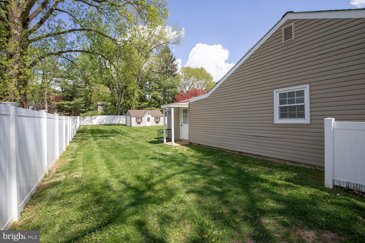 251 UPPER HOLLAND ROAD