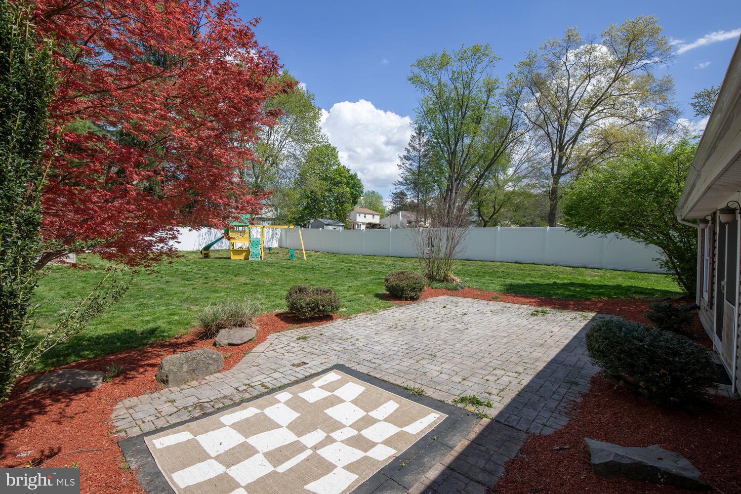 251 UPPER HOLLAND ROAD