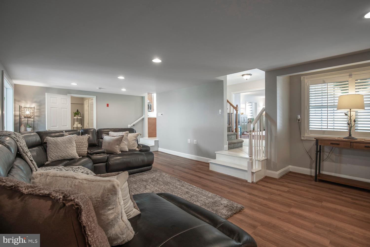 251 UPPER HOLLAND ROAD