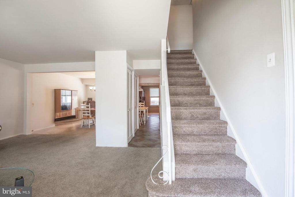 3237 FARRAGUT COURT