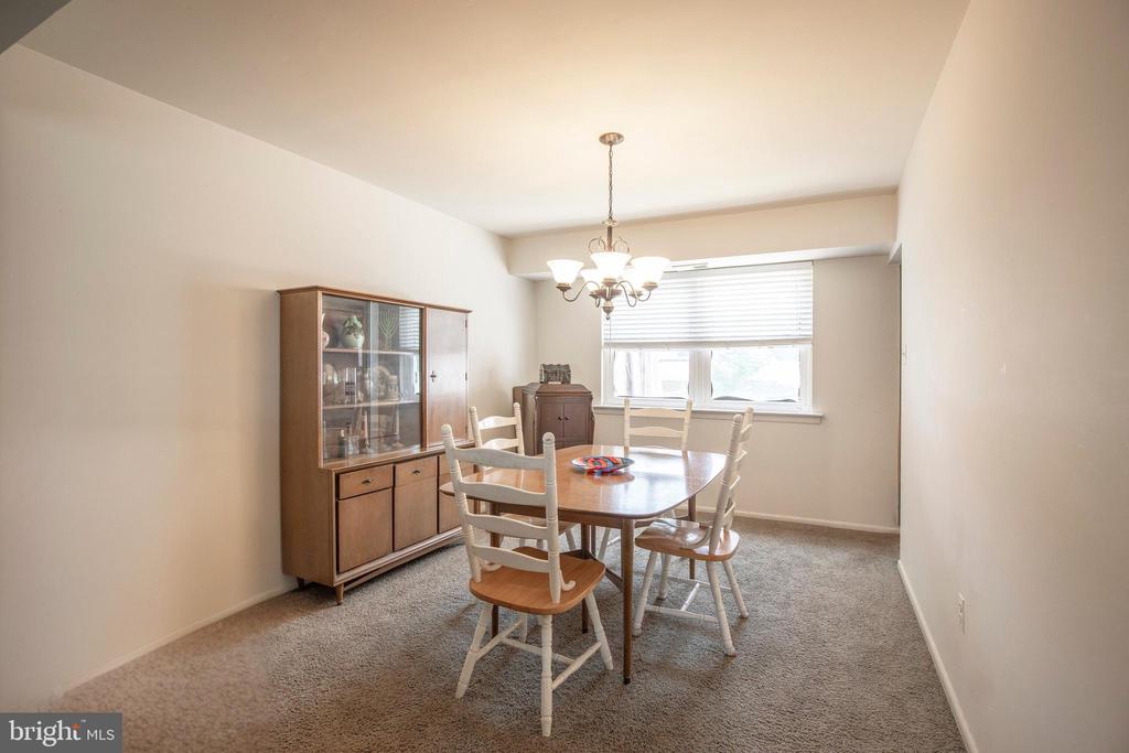 3237 FARRAGUT COURT