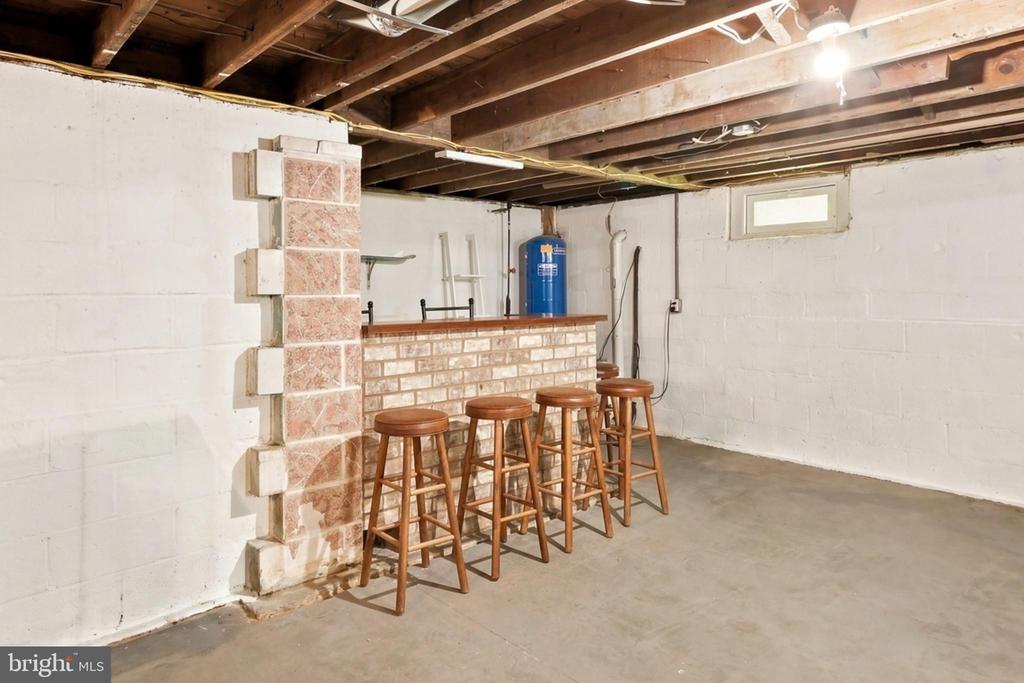 1372 BIRCH ROAD