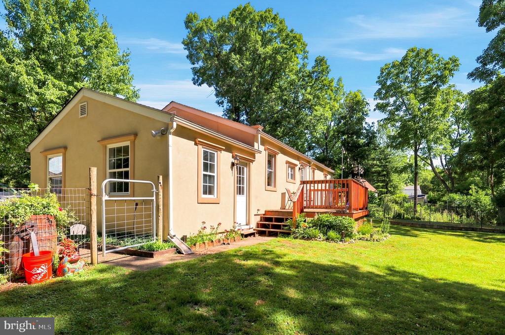 1372 BIRCH ROAD