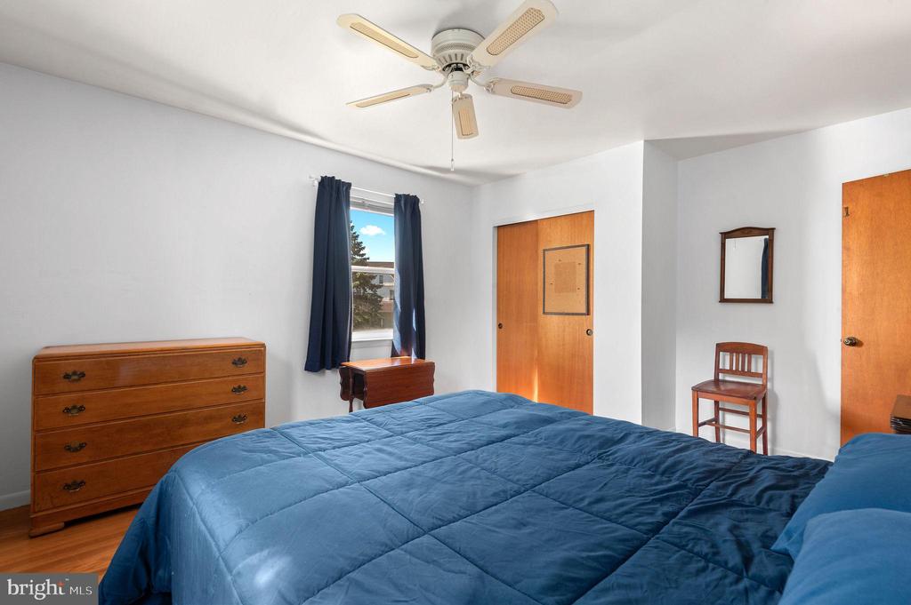 330 HILLTOWN PIKE