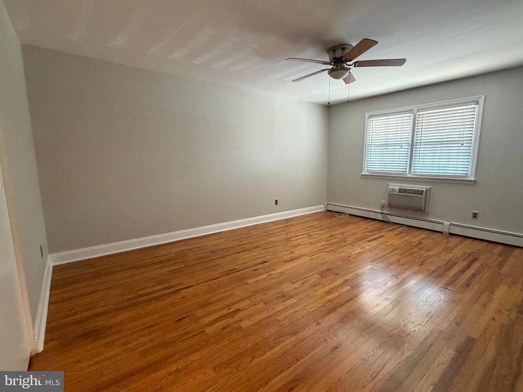 403 S MAIN STREET Unit: 105