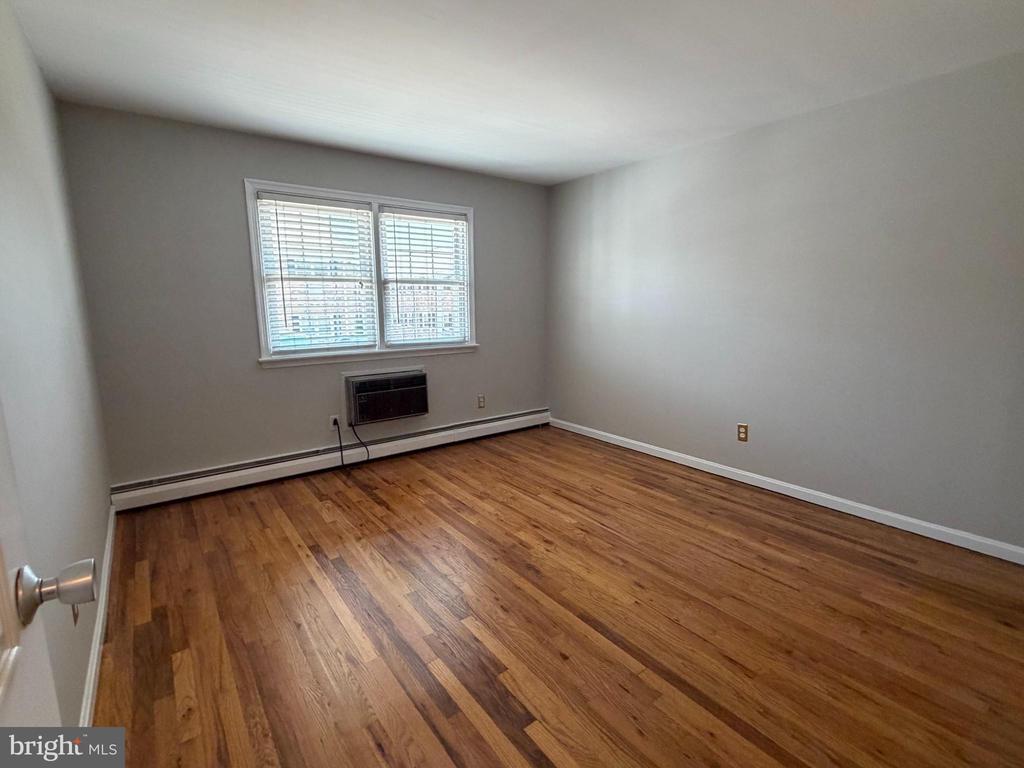 403 S MAIN STREET Unit: 105