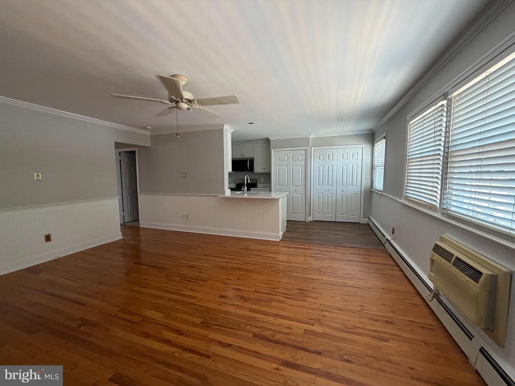 403 S MAIN STREET Unit: 105