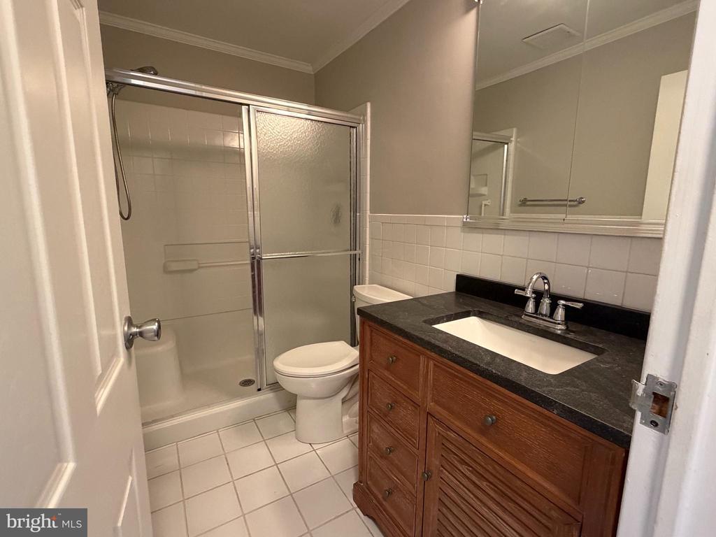 403 S MAIN STREET Unit: 105