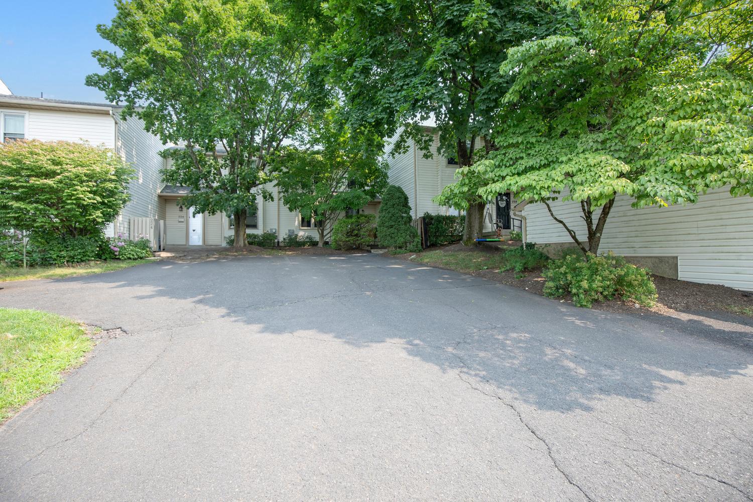 226 INVERNESS CIRCLE