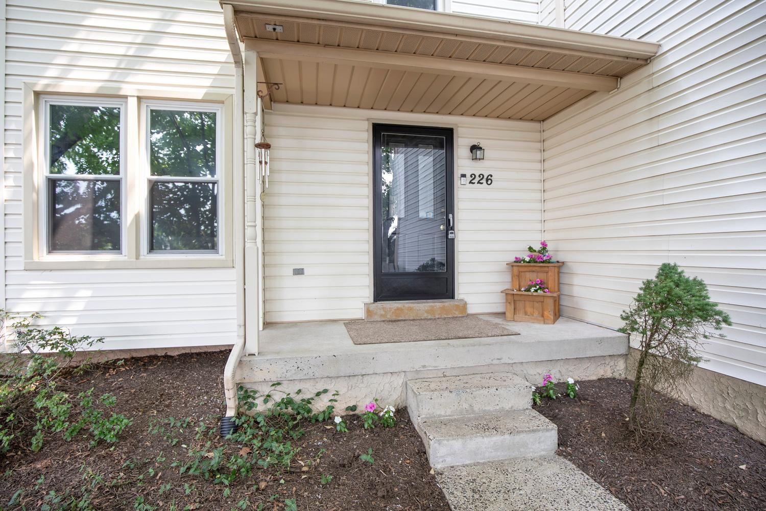 226 INVERNESS CIRCLE