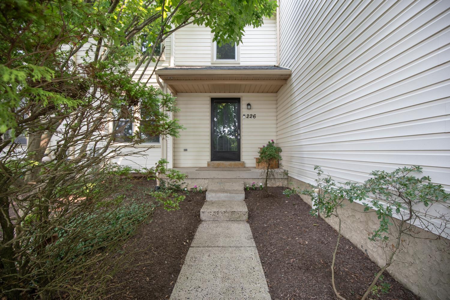 226 INVERNESS CIRCLE