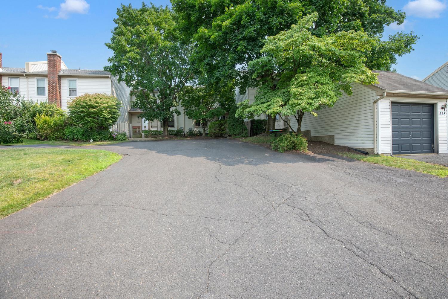226 INVERNESS CIRCLE
