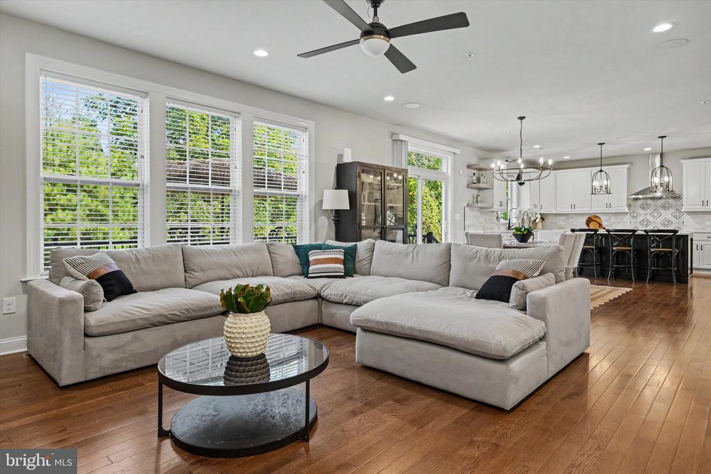 7 PETTITS BRIDGE ROAD