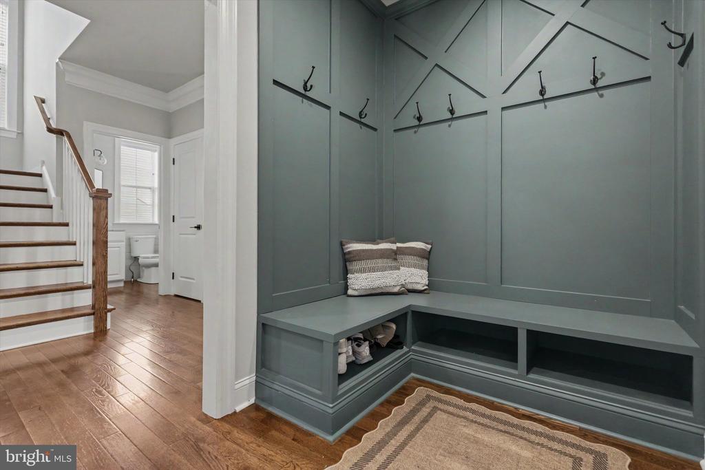 7 PETTITS BRIDGE ROAD