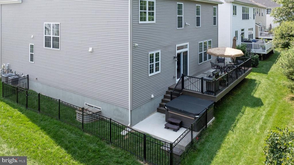 7 PETTITS BRIDGE ROAD