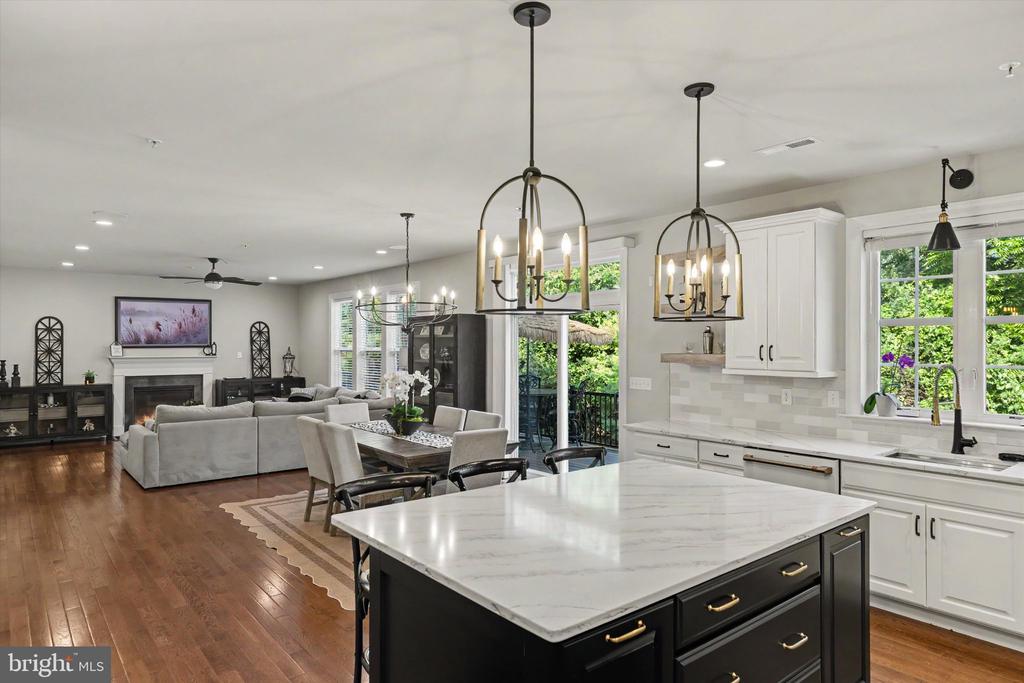 7 PETTITS BRIDGE ROAD