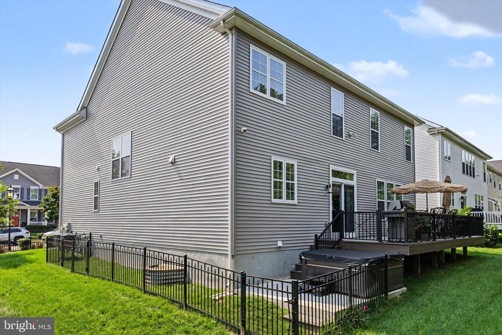 7 PETTITS BRIDGE ROAD