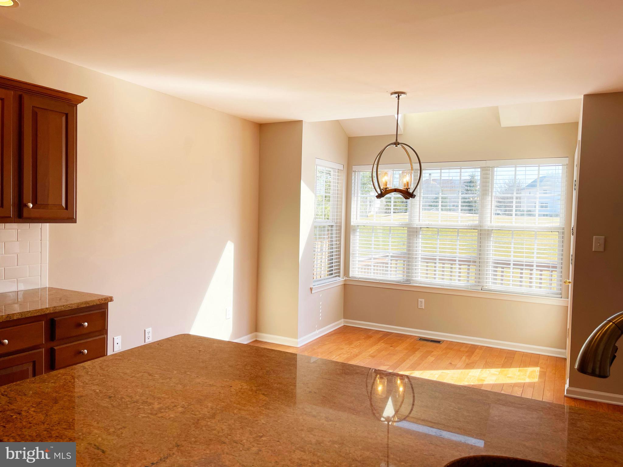 121 GLENEAGLES DRIVE