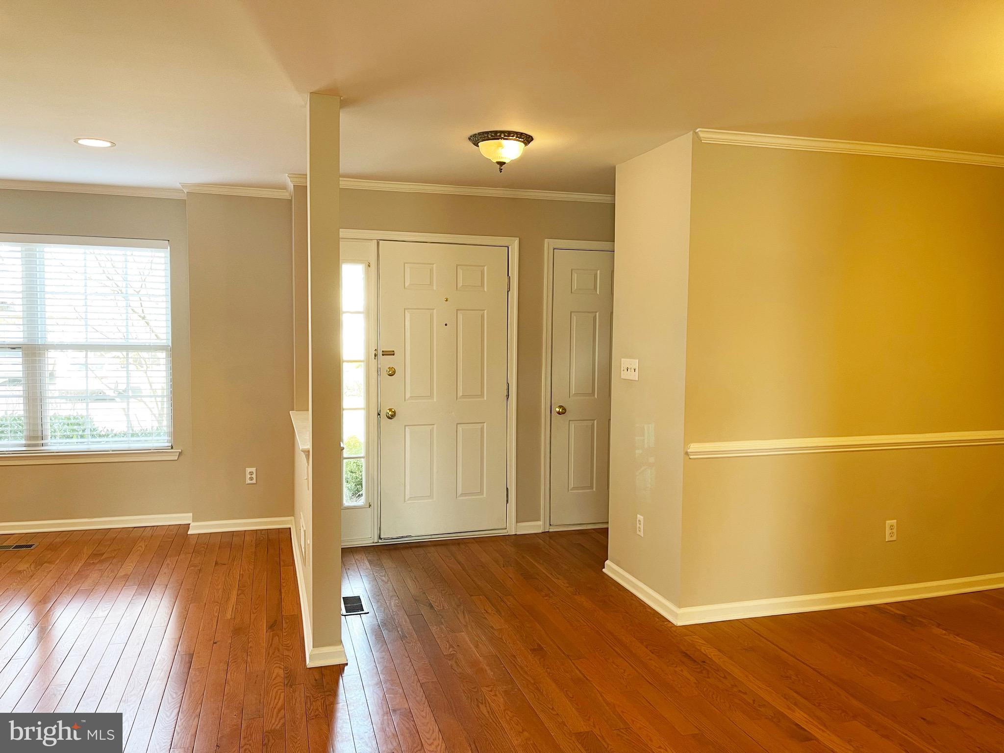 121 GLENEAGLES DRIVE