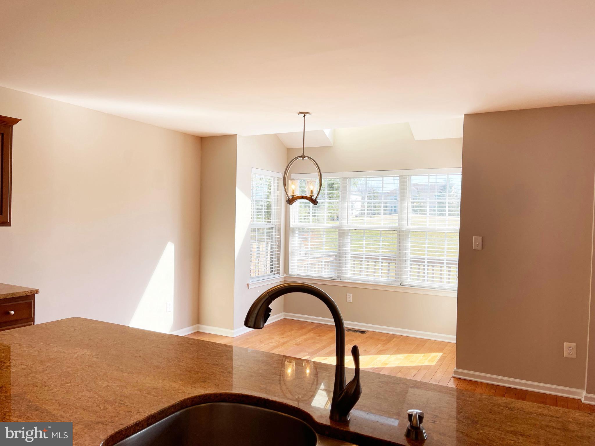 121 GLENEAGLES DRIVE