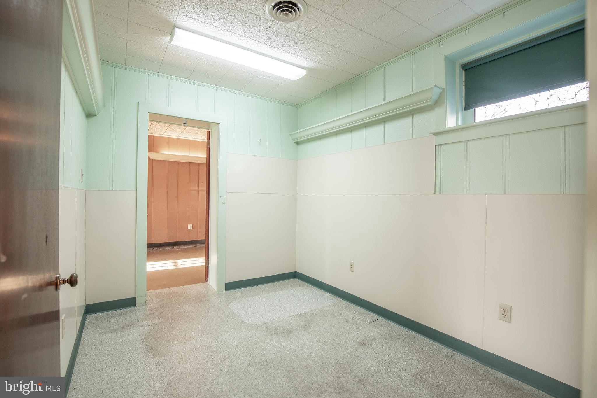 158 WASHINGTON AVENUE