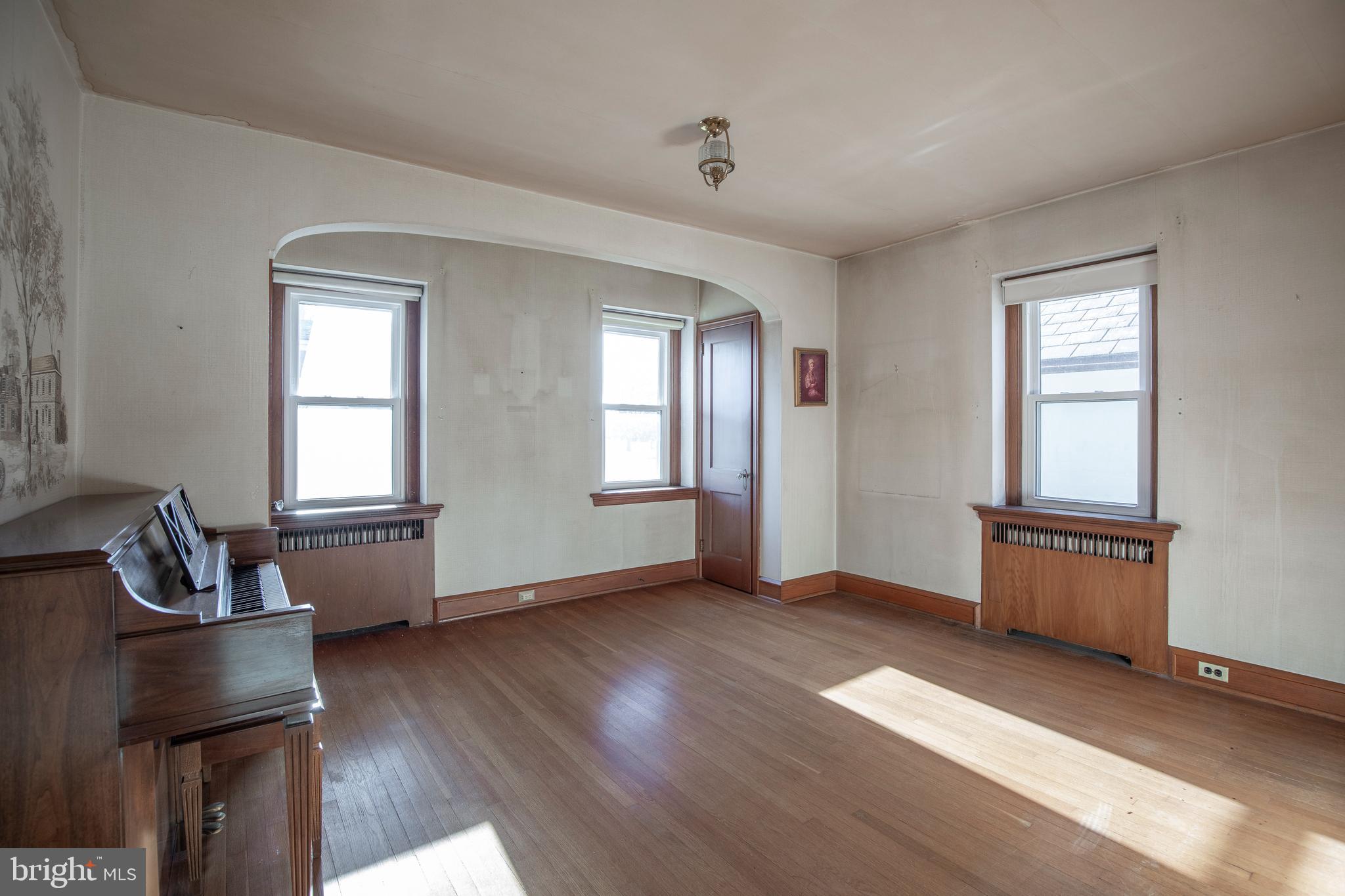 158 WASHINGTON AVENUE