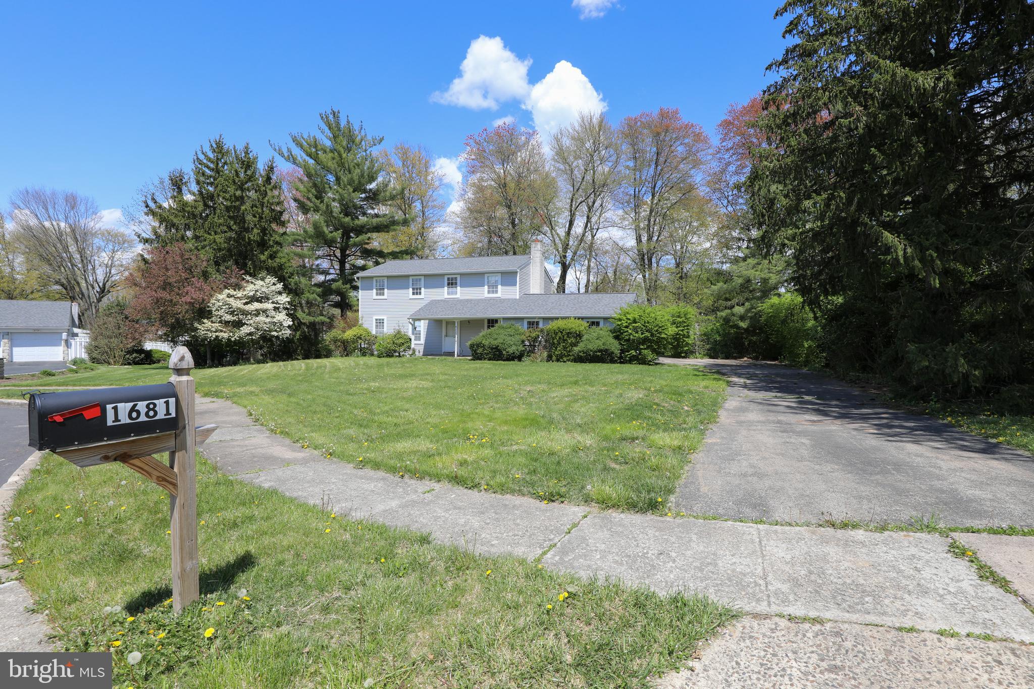 1681 WINCHESTER DRIVE