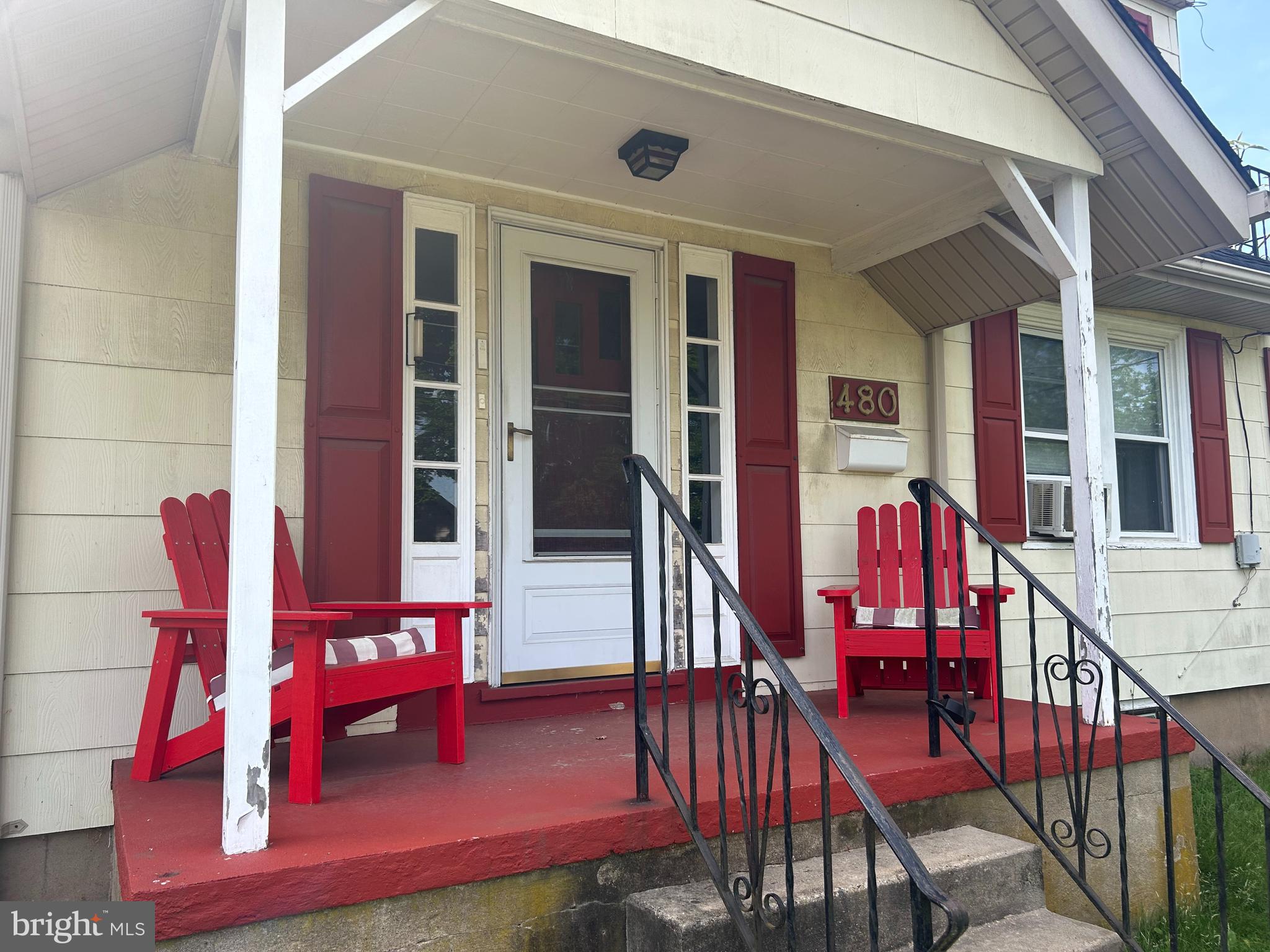 480 SPRINGDALE AVENUE