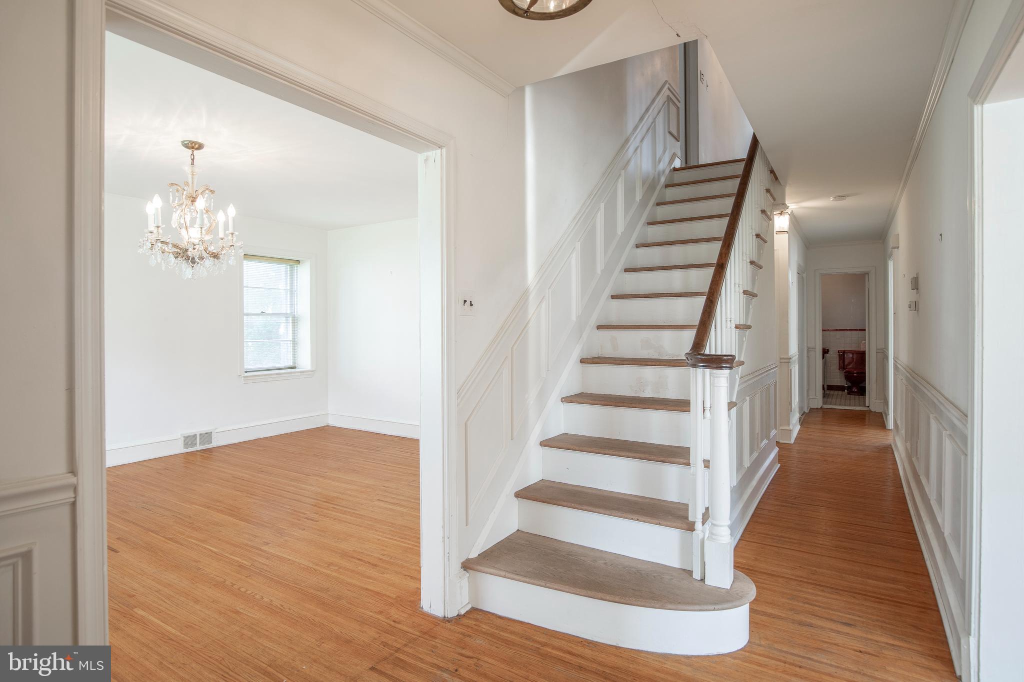 7603 WOODLAWN AVENUE