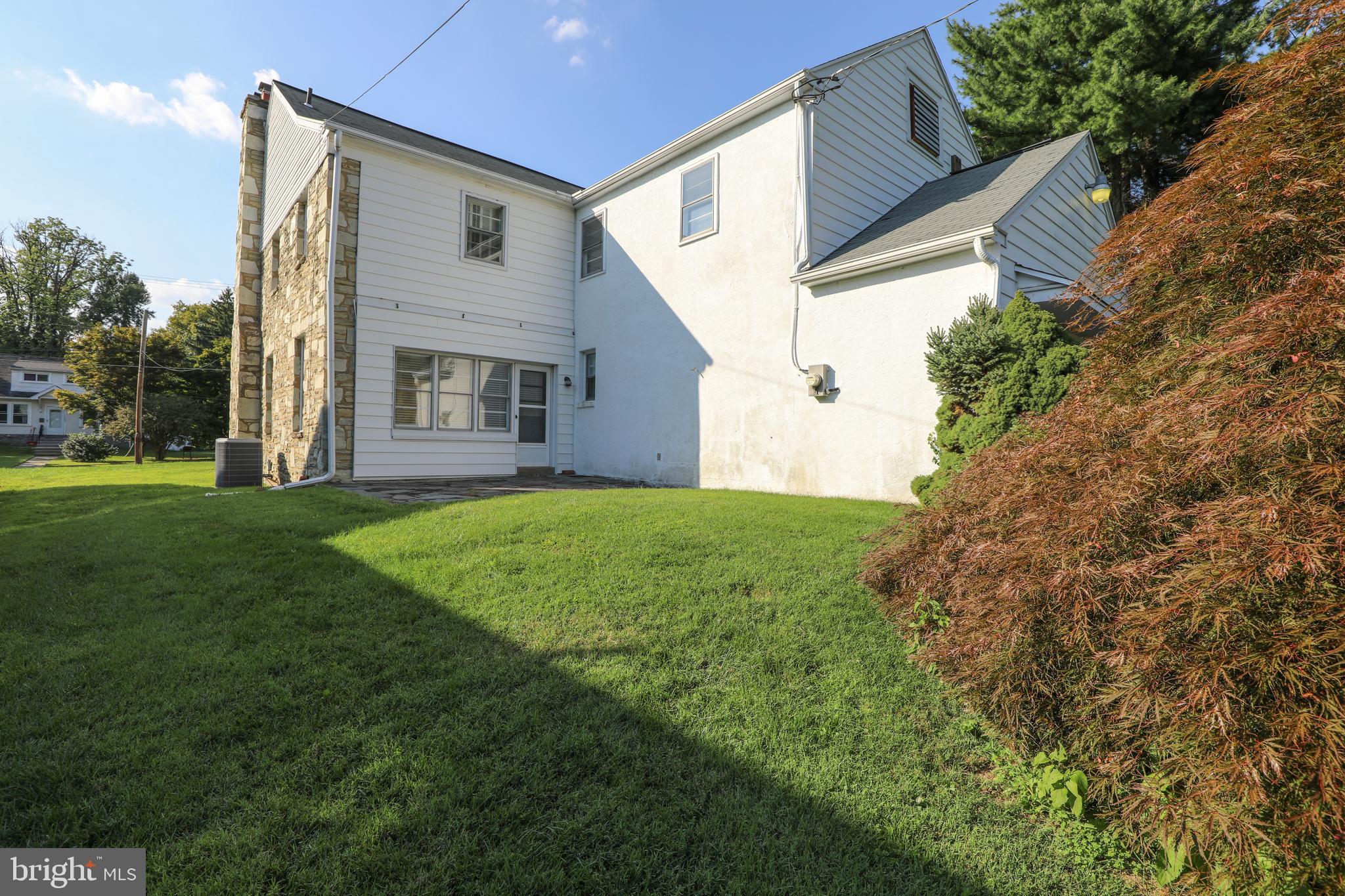 7603 WOODLAWN AVENUE