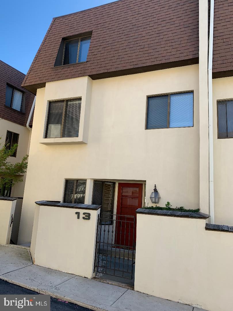 100 LLANALEW ROAD 13A