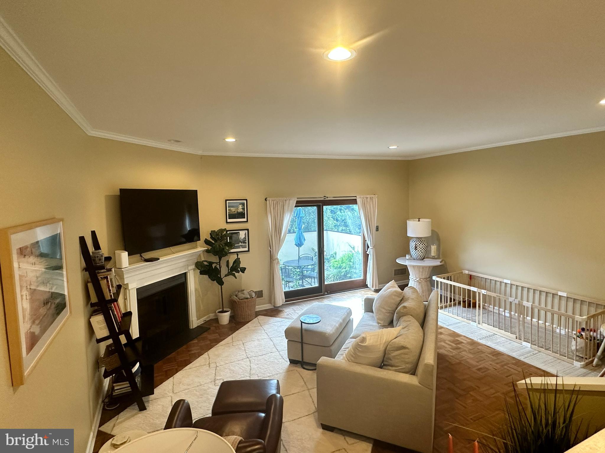 100 LLANALEW ROAD 13A