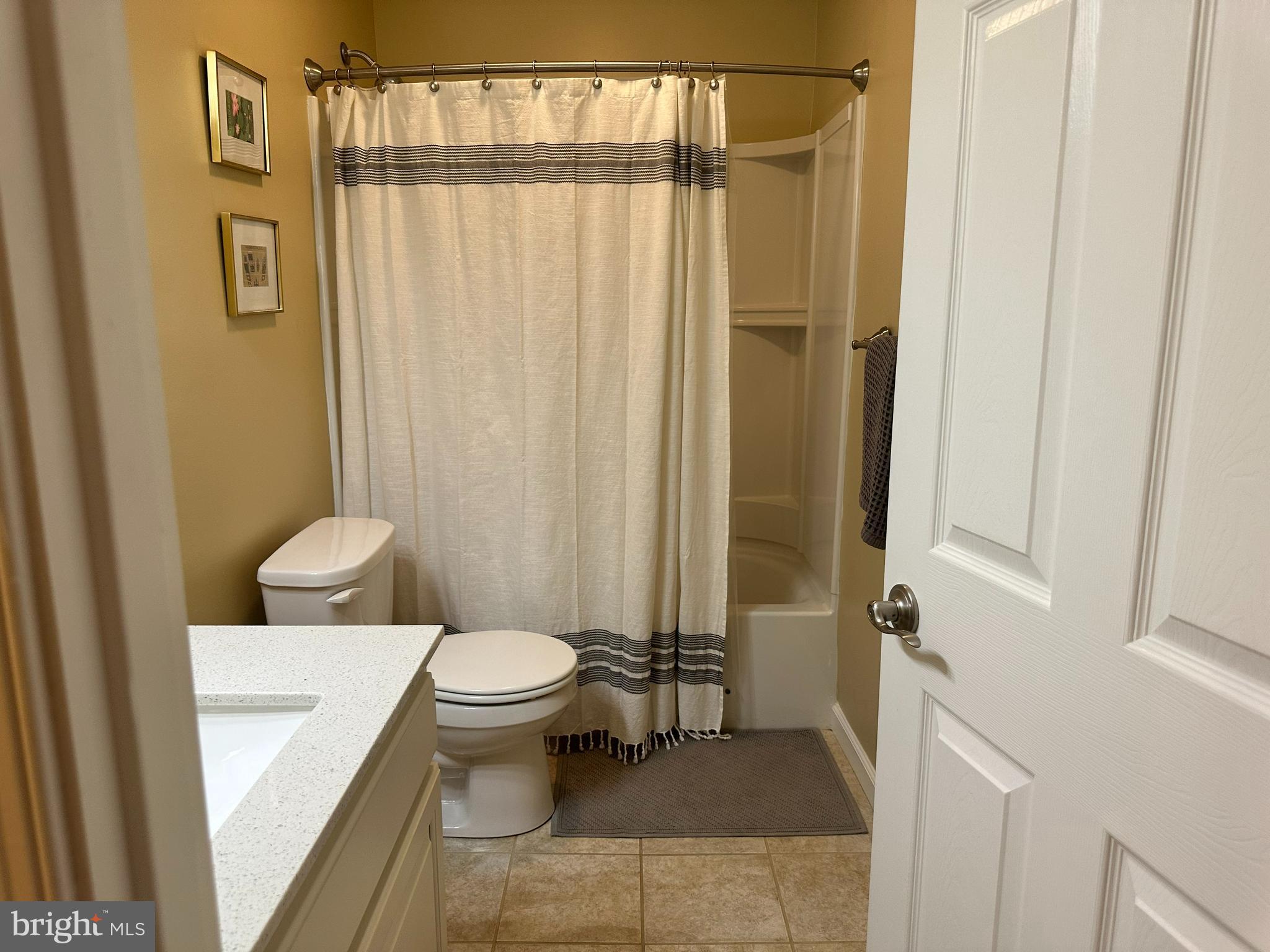 100 LLANALEW ROAD 13A