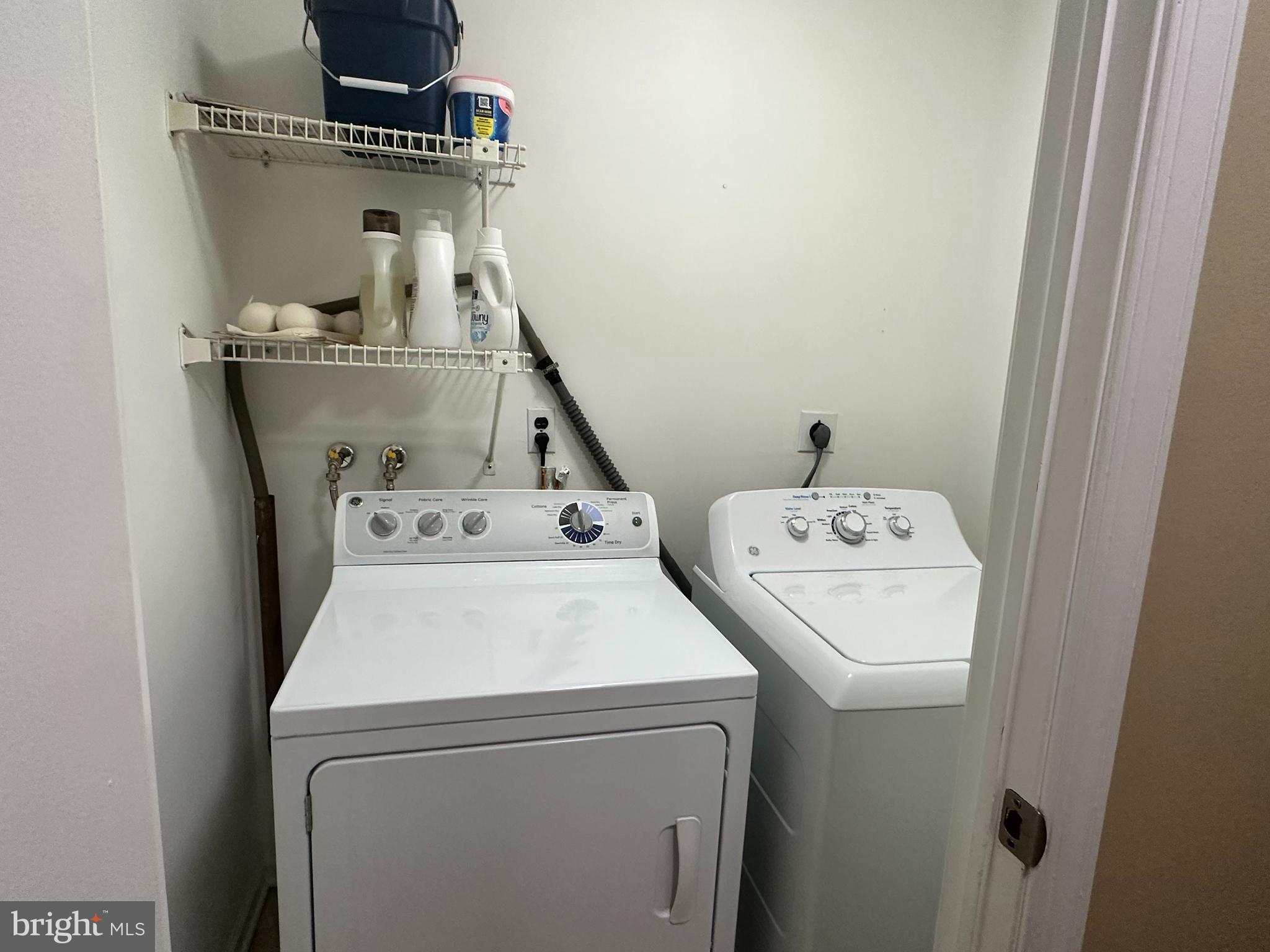 100 LLANALEW ROAD 13A