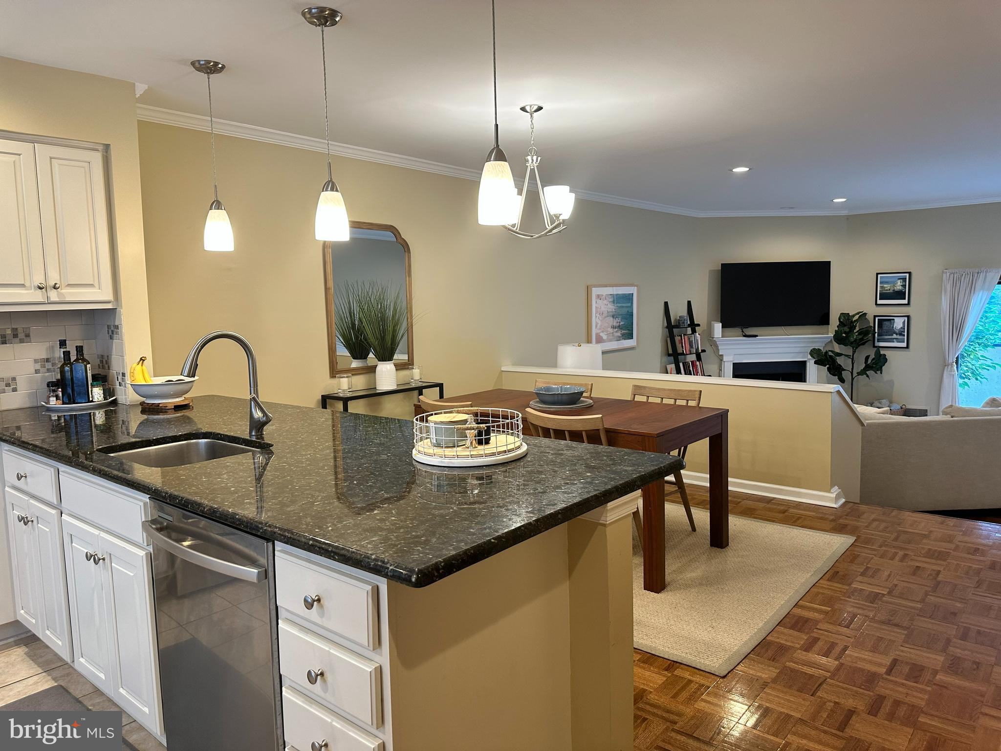 100 LLANALEW ROAD 13A