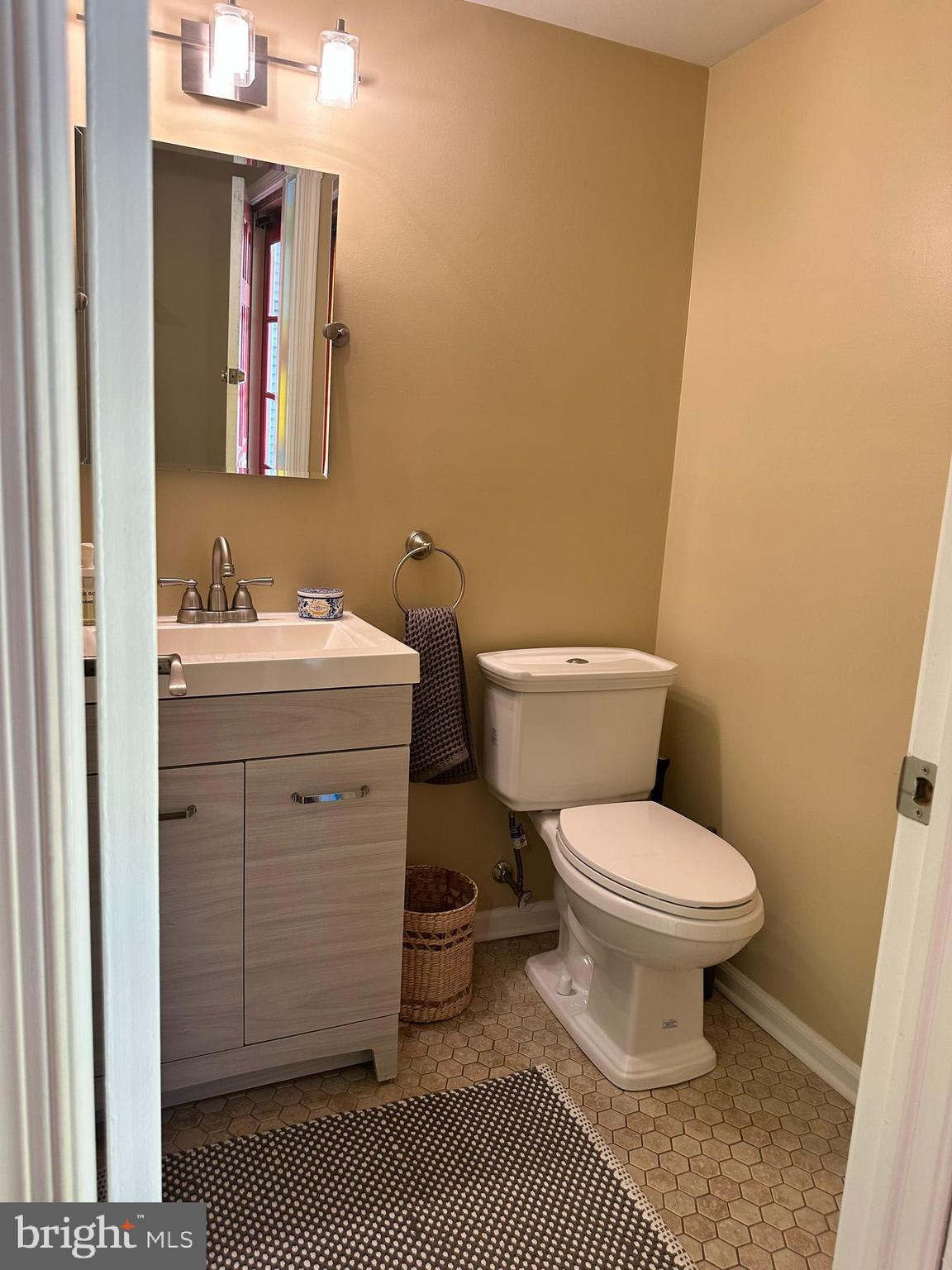 100 LLANALEW ROAD 13A