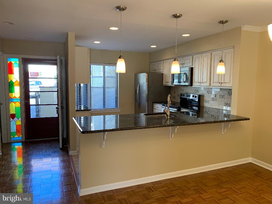 100 LLANALEW ROAD 13A